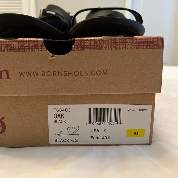 Born Oak Leather Sandals - Picture 2 of 5